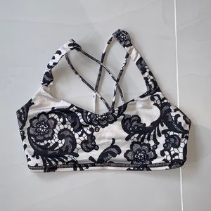 Lululemon Black/White Paisley Sports Bra 6
